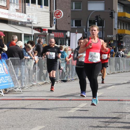 15.09.2024 - PSD Bank Halbmarathon Michael Strokosch http://msf.ph/oto/7063136 15.09.2024 11:51:20 Ziel 1434, 1873, 1876, 1954, 2749, 2898, 3169 meine-sportfotos.de