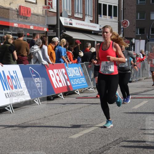 15.09.2024 - PSD Bank Halbmarathon Michael Strokosch http://msf.ph/oto/7063142 15.09.2024 11:51:22 Ziel 1434, 1873, 1876, 1954, 2504, 2749, 2898, 3169 meine-sportfotos.de