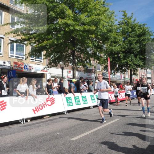 15.09.2024 - PSD Bank Halbmarathon Miley Keyser http://msf.ph/oto/7063149 15.09.2024 12:12:15 Ziel 986, 1610, 2013, 2065, 2120, 2139, 2140, 2202, 2227, 3009, 3531 meine-sportfotos.de