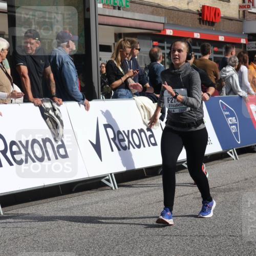 15.09.2024 - PSD Bank Halbmarathon Michael Strokosch http://msf.ph/oto/7063154 15.09.2024 11:51:24 Ziel 1434, 1873, 1876, 1954, 2504, 2569, 2749, 3169 meine-sportfotos.de