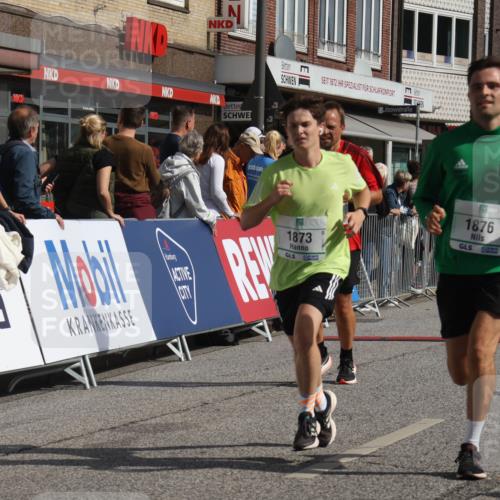 15.09.2024 - PSD Bank Halbmarathon Michael Strokosch http://msf.ph/oto/7063171 15.09.2024 11:51:26 Ziel 1434, 1772, 1873, 1876, 1954, 2314, 2504, 2566, 2569, 2749, 3169 meine-sportfotos.de