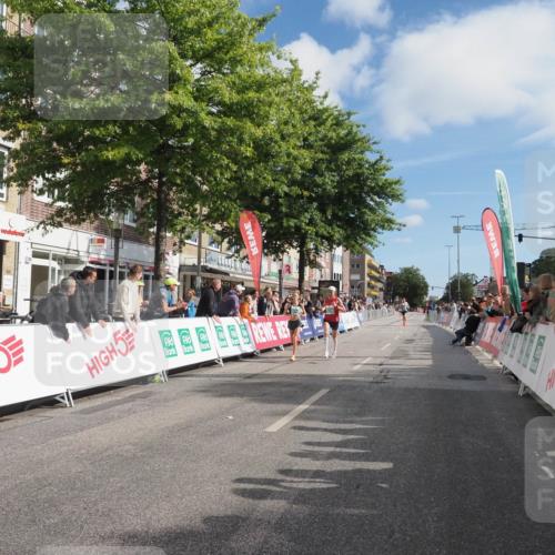 15.09.2024 - PSD Bank Halbmarathon Miley Keyser http://msf.ph/oto/7063172 15.09.2024 11:10:31 Ziel 404, 512, 520, 840 meine-sportfotos.de