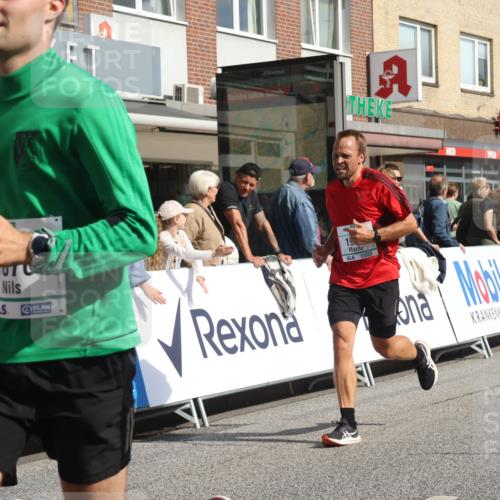 15.09.2024 - PSD Bank Halbmarathon Michael Strokosch http://msf.ph/oto/7063182 15.09.2024 11:51:27 Ziel 1434, 1772, 1873, 1876, 1954, 2314, 2504, 2566, 2569, 2749, 3169 meine-sportfotos.de