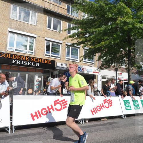 15.09.2024 - PSD Bank Halbmarathon Miley Keyser http://msf.ph/oto/7063227 15.09.2024 12:12:20 Ziel 986, 1610, 2013, 2139, 2140, 2202, 2227, 3009 meine-sportfotos.de