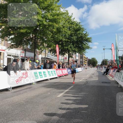 15.09.2024 - PSD Bank Halbmarathon Miley Keyser http://msf.ph/oto/7063239 15.09.2024 11:10:36 Ziel 404, 511, 512, 520, 840 meine-sportfotos.de