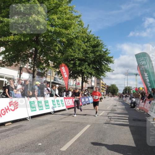 15.09.2024 - PSD Bank Halbmarathon Miley Keyser http://msf.ph/oto/7063254 15.09.2024 12:12:32 Ziel 1610, 2139, 2140, 2349, 3480 meine-sportfotos.de