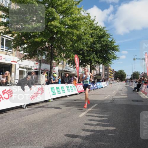 15.09.2024 - PSD Bank Halbmarathon Miley Keyser http://msf.ph/oto/7063256 15.09.2024 11:10:37 Ziel 404, 511, 512, 520, 840 meine-sportfotos.de