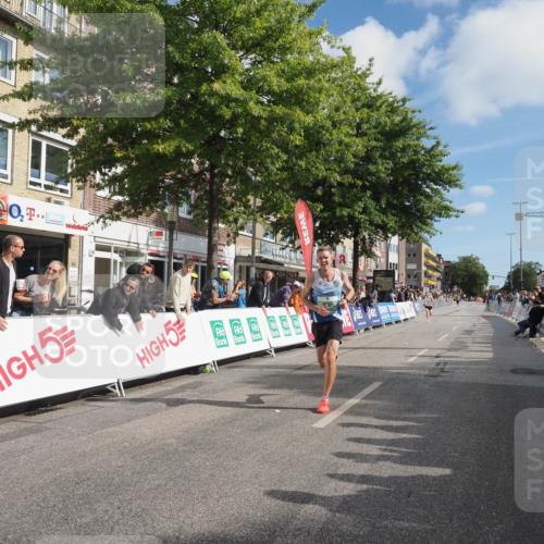 15.09.2024 - PSD Bank Halbmarathon Miley Keyser http://msf.ph/oto/7063260 15.09.2024 11:10:37 Ziel 404, 511, 512, 520, 840 meine-sportfotos.de