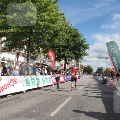 15.09.2024 - PSD Bank Halbmarathon Miley Keyser http://msf.ph/oto/7063262 15.09.2024 12:12:32 Ziel 1610, 2139, 2140, 2349, 3480 meine-sportfotos.de