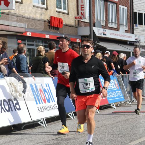 15.09.2024 - PSD Bank Halbmarathon Michael Strokosch http://msf.ph/oto/7063270 15.09.2024 11:51:43 Ziel 1192, 1494, 1553, 1767, 1772, 1793, 2314, 2487, 2536, 2566, 2569, 2636, 2725, 2825, 2835, 3035, 3518, 3547 meine-sportfotos.de