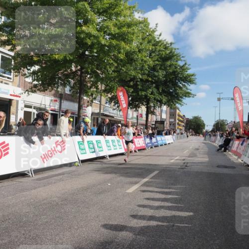 15.09.2024 - PSD Bank Halbmarathon Miley Keyser http://msf.ph/oto/7063281 15.09.2024 11:10:40 Ziel 404, 511, 520 meine-sportfotos.de