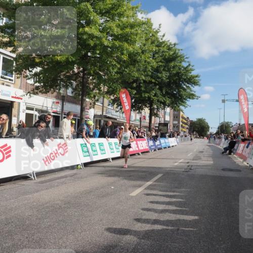 15.09.2024 - PSD Bank Halbmarathon Miley Keyser http://msf.ph/oto/7063286 15.09.2024 11:10:41 Ziel 404, 511, 520 meine-sportfotos.de