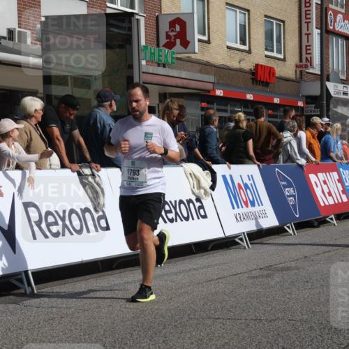 15.09.2024 - PSD Bank Halbmarathon Michael Strokosch http://msf.ph/oto/7063291 15.09.2024 11:51:45 Ziel 1192, 1494, 1553, 1661, 1767, 1772, 1793, 2314, 2487, 2536, 2566, 2636, 2725, 2775, 2825, 2835, 3035, 3518, 3547 meine-sportfotos.de