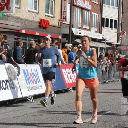 15.09.2024 - PSD Bank Halbmarathon Michael Strokosch http://msf.ph/oto/7063312 15.09.2024 11:51:48 Ziel 1192, 1494, 1553, 1661, 1767, 1793, 2487, 2536, 2636, 2725, 2775, 2825, 2835, 3035, 3518, 3547 meine-sportfotos.de