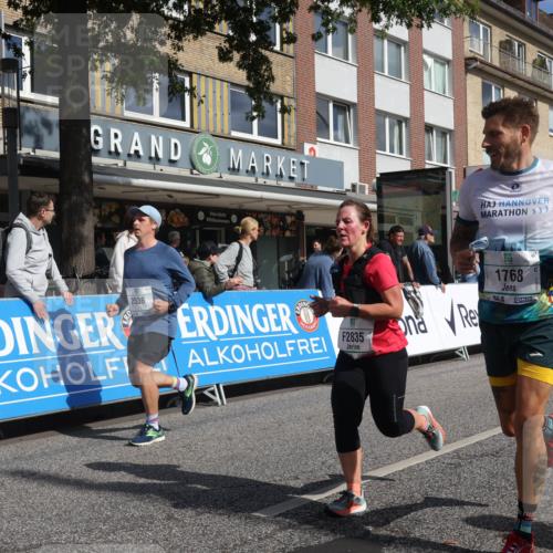 15.09.2024 - PSD Bank Halbmarathon Michael Strokosch http://msf.ph/oto/7063328 15.09.2024 11:51:50 Ziel 1192, 1494, 1552, 1606, 1661, 1767, 1793, 2487, 2536, 2636, 2725, 2775, 2825, 2835, 3518, 3547 meine-sportfotos.de