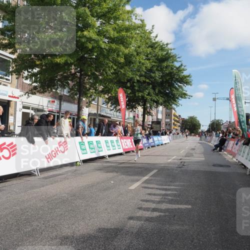 15.09.2024 - PSD Bank Halbmarathon Miley Keyser http://msf.ph/oto/7063329 15.09.2024 11:10:49 Ziel 481, 511 meine-sportfotos.de