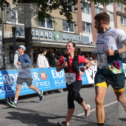 15.09.2024 - PSD Bank Halbmarathon Michael Strokosch http://msf.ph/oto/7063330 15.09.2024 11:51:50 Ziel 1192, 1494, 1552, 1606, 1661, 1767, 1793, 2487, 2536, 2636, 2725, 2775, 2825, 2835, 3518, 3547 meine-sportfotos.de