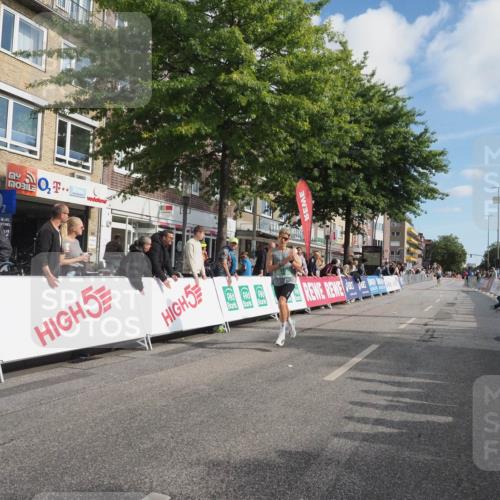 15.09.2024 - PSD Bank Halbmarathon Miley Keyser http://msf.ph/oto/7063347 15.09.2024 11:10:49 Ziel 481, 511 meine-sportfotos.de