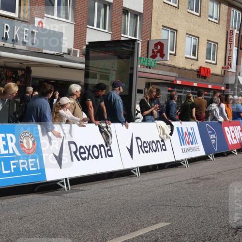 15.09.2024 - PSD Bank Halbmarathon Michael Strokosch http://msf.ph/oto/7063359 15.09.2024 11:51:55 Ziel 1494, 1552, 1606, 1661, 1793, 2493, 2536, 2725, 2775, 2825, 2835, 3518 meine-sportfotos.de