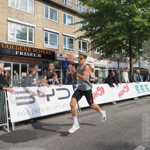 15.09.2024 - PSD Bank Halbmarathon Miley Keyser http://msf.ph/oto/7063381 15.09.2024 11:10:50 Ziel 481, 511, 524 meine-sportfotos.de