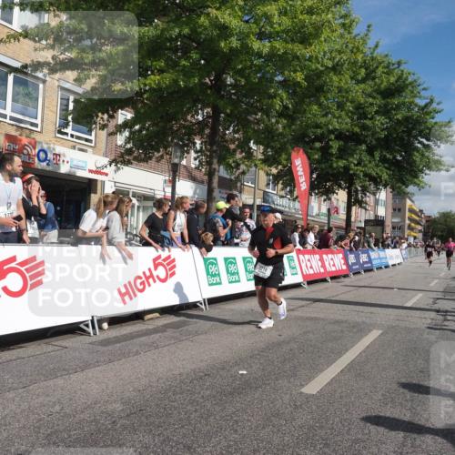 15.09.2024 - PSD Bank Halbmarathon Miley Keyser http://msf.ph/oto/7063388 15.09.2024 12:12:53 Ziel 1903, 2210, 2926, 3296 meine-sportfotos.de