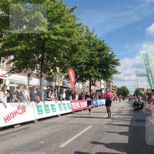 15.09.2024 - PSD Bank Halbmarathon Miley Keyser http://msf.ph/oto/7063391 15.09.2024 12:13:00 Ziel 1815, 1903, 2210, 2732, 2856 meine-sportfotos.de