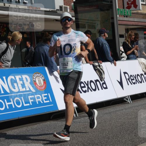 15.09.2024 - PSD Bank Halbmarathon Michael Strokosch http://msf.ph/oto/7063395 15.09.2024 11:51:59 Ziel 1354, 1552, 1606, 1661, 1667, 2493, 2536, 2725, 2775, 2825, 2835, 3518 meine-sportfotos.de