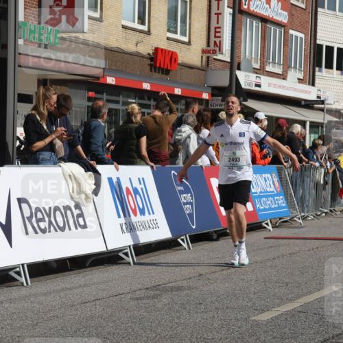 15.09.2024 - PSD Bank Halbmarathon Michael Strokosch http://msf.ph/oto/7063410 15.09.2024 11:52:02 Ziel 1354, 1552, 1606, 1661, 1667, 2493, 2655, 2775, 2825, 3518 meine-sportfotos.de