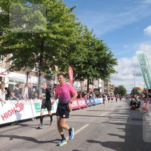 15.09.2024 - PSD Bank Halbmarathon Miley Keyser http://msf.ph/oto/7063438 15.09.2024 12:13:02 Ziel 1815, 1903, 2210, 2300, 2732, 2856, 3254 meine-sportfotos.de