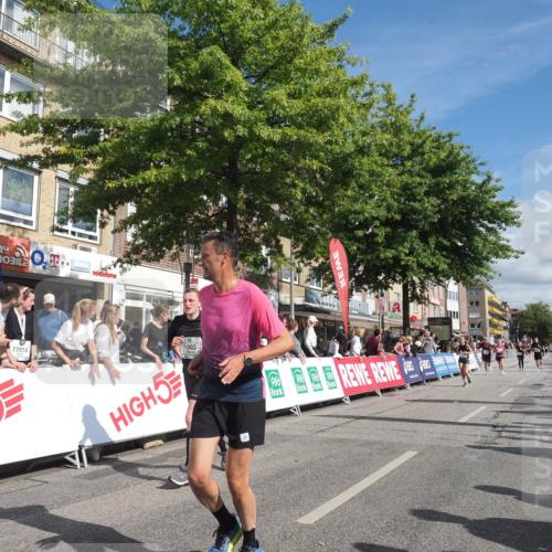 15.09.2024 - PSD Bank Halbmarathon Miley Keyser http://msf.ph/oto/7063445 15.09.2024 12:13:03 Ziel 1815, 1903, 2210, 2300, 2732, 2856, 3254 meine-sportfotos.de