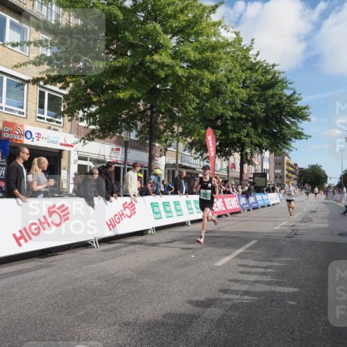 15.09.2024 - PSD Bank Halbmarathon Miley Keyser http://msf.ph/oto/7063451 15.09.2024 11:11:07 Ziel 513, 518, 523, 524, 543 meine-sportfotos.de