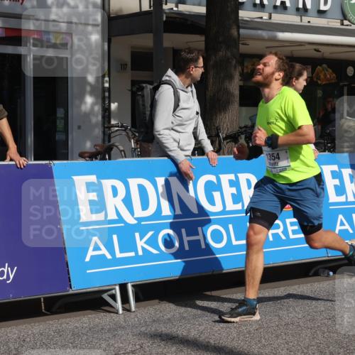 15.09.2024 - PSD Bank Halbmarathon Michael Strokosch http://msf.ph/oto/7063454 15.09.2024 11:52:09 Ziel 1354, 1380, 1552, 1606, 1667, 1908, 2182, 2422, 2493, 2502, 2655, 2693 meine-sportfotos.de