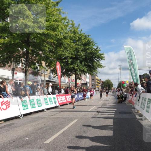 15.09.2024 - PSD Bank Halbmarathon Miley Keyser http://msf.ph/oto/7063463 15.09.2024 12:13:05 Ziel 1815, 1903, 2210, 2300, 2393, 2732, 2856, 3254 meine-sportfotos.de