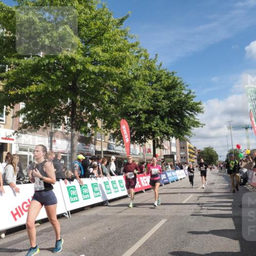 15.09.2024 - PSD Bank Halbmarathon Miley Keyser http://msf.ph/oto/7063491 15.09.2024 12:13:08 Ziel 1815, 1903, 1982, 2100, 2300, 2393, 2732, 2856, 3254 meine-sportfotos.de