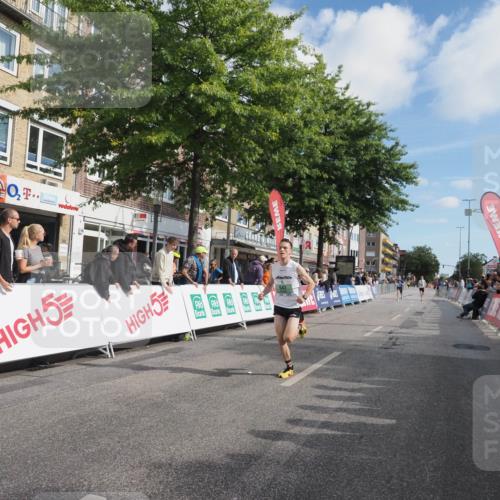 15.09.2024 - PSD Bank Halbmarathon Miley Keyser http://msf.ph/oto/7063493 15.09.2024 11:11:08 Ziel 513, 518, 523, 524, 543 meine-sportfotos.de