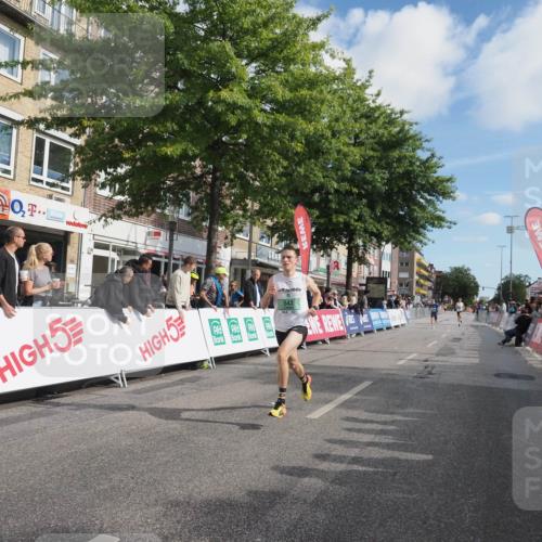 15.09.2024 - PSD Bank Halbmarathon Miley Keyser http://msf.ph/oto/7063497 15.09.2024 11:11:08 Ziel 513, 518, 523, 524, 543 meine-sportfotos.de