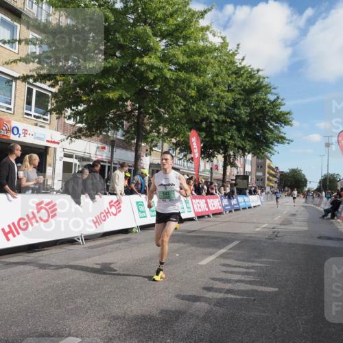 15.09.2024 - PSD Bank Halbmarathon Miley Keyser http://msf.ph/oto/7063502 15.09.2024 11:11:09 Ziel 513, 518, 523, 524, 543 meine-sportfotos.de