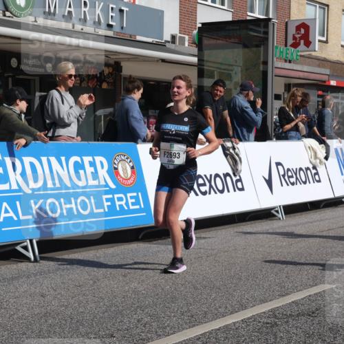 15.09.2024 - PSD Bank Halbmarathon Michael Strokosch http://msf.ph/oto/7063511 15.09.2024 11:52:18 Ziel 1354, 1380, 1556, 1569, 1667, 1908, 2182, 2422, 2502, 2655, 2693 meine-sportfotos.de