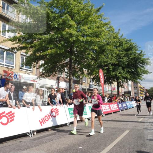 15.09.2024 - PSD Bank Halbmarathon Miley Keyser http://msf.ph/oto/7063526 15.09.2024 12:13:09 Ziel 1815, 1903, 1982, 2100, 2300, 2393, 2732, 2856, 3254 meine-sportfotos.de