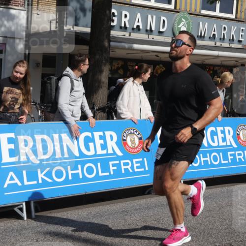 15.09.2024 - PSD Bank Halbmarathon Michael Strokosch http://msf.ph/oto/7063544 15.09.2024 11:52:24 Ziel 1197, 1342, 1378, 1380, 1556, 1569, 1595, 1696, 1834, 1908, 1980, 2153, 2182, 2422, 2502, 2693, 3527 meine-sportfotos.de