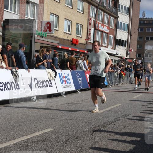 15.09.2024 - PSD Bank Halbmarathon Michael Strokosch http://msf.ph/oto/7063547 15.09.2024 11:52:25 Ziel 1197, 1276, 1342, 1378, 1380, 1556, 1569, 1595, 1696, 1834, 1908, 1980, 2153, 2422, 2502, 2693, 3527 meine-sportfotos.de
