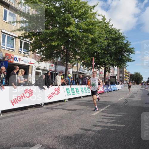 15.09.2024 - PSD Bank Halbmarathon Miley Keyser http://msf.ph/oto/7063557 15.09.2024 11:11:14 Ziel 513, 518, 523, 543 meine-sportfotos.de