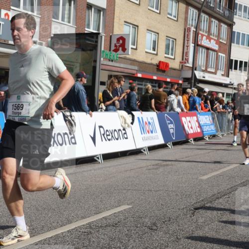 15.09.2024 - PSD Bank Halbmarathon Michael Strokosch http://msf.ph/oto/7063558 15.09.2024 11:52:27 Ziel 1197, 1210, 1276, 1342, 1378, 1380, 1556, 1569, 1595, 1696, 1776, 1801, 1812, 1834, 1980, 2153, 2422, 2693, 2712, 2844, 3527 meine-sportfotos.de