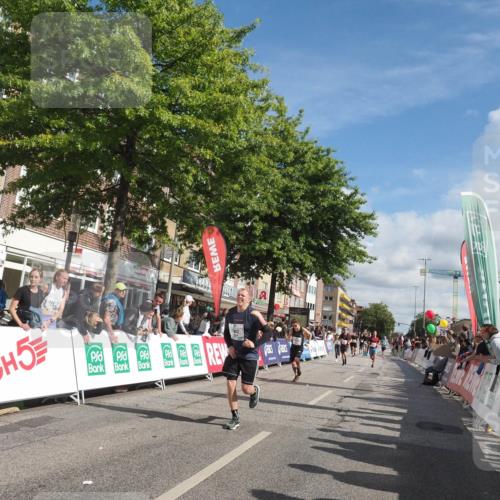 15.09.2024 - PSD Bank Halbmarathon Miley Keyser http://msf.ph/oto/7063578 15.09.2024 12:13:17 Ziel 1815, 1982, 2064, 2099, 2100, 2203, 2300, 2393, 2732, 2856, 3043, 3254, 3497 meine-sportfotos.de