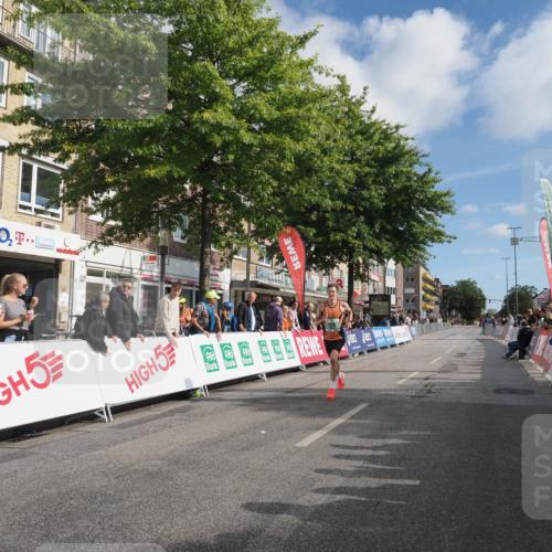 15.09.2024 - PSD Bank Halbmarathon Miley Keyser http://msf.ph/oto/7063584 15.09.2024 11:11:17 Ziel 513, 518, 523 meine-sportfotos.de