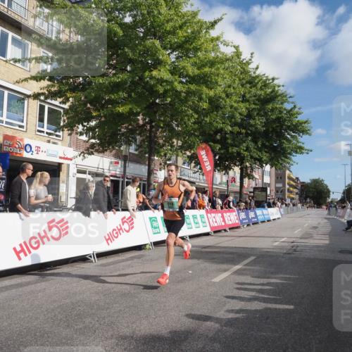 15.09.2024 - PSD Bank Halbmarathon Miley Keyser http://msf.ph/oto/7063599 15.09.2024 11:11:17 Ziel 513, 518, 523 meine-sportfotos.de
