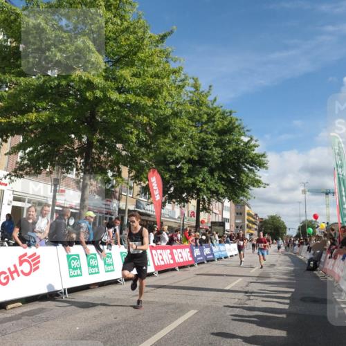 15.09.2024 - PSD Bank Halbmarathon Miley Keyser http://msf.ph/oto/7063607 15.09.2024 12:13:19 Ziel 1815, 1982, 2064, 2099, 2100, 2203, 2300, 2393, 2732, 2856, 3043, 3254, 3497 meine-sportfotos.de