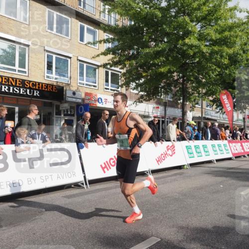 15.09.2024 - PSD Bank Halbmarathon Miley Keyser http://msf.ph/oto/7063618 15.09.2024 11:11:18 Ziel 513, 518 meine-sportfotos.de