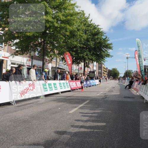 15.09.2024 - PSD Bank Halbmarathon Miley Keyser http://msf.ph/oto/7063622 15.09.2024 11:11:33 Ziel 485, 515, 516, 539, 548 meine-sportfotos.de