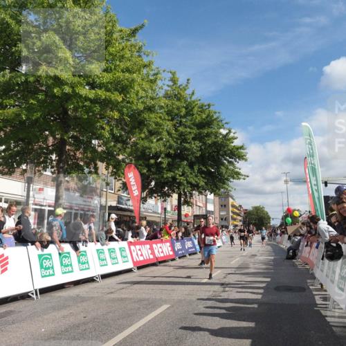 15.09.2024 - PSD Bank Halbmarathon Miley Keyser http://msf.ph/oto/7063639 15.09.2024 12:13:20 Ziel 1815, 1982, 2064, 2099, 2100, 2148, 2178, 2203, 2300, 2393, 2856, 3043, 3254, 3497 meine-sportfotos.de